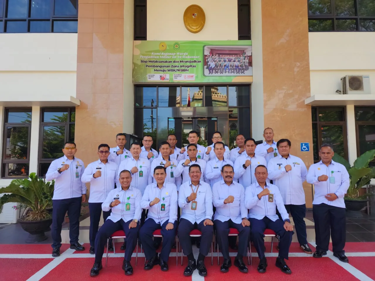 KADILMIL MENGIKUTI RAPAT DI PENGADILAN MILITER III-16 MAKASSAR